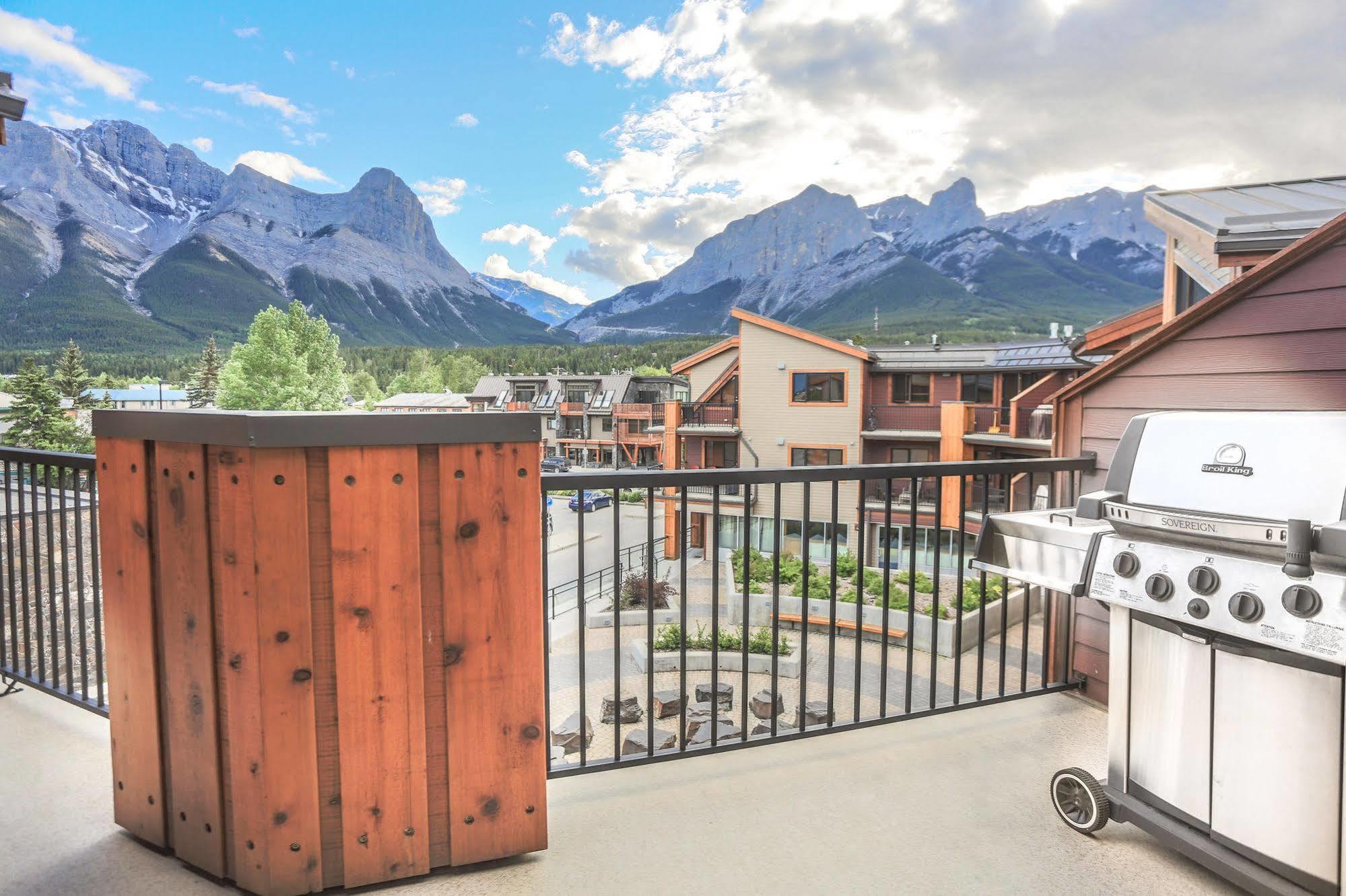 Bookcanmore Exteriér fotografie